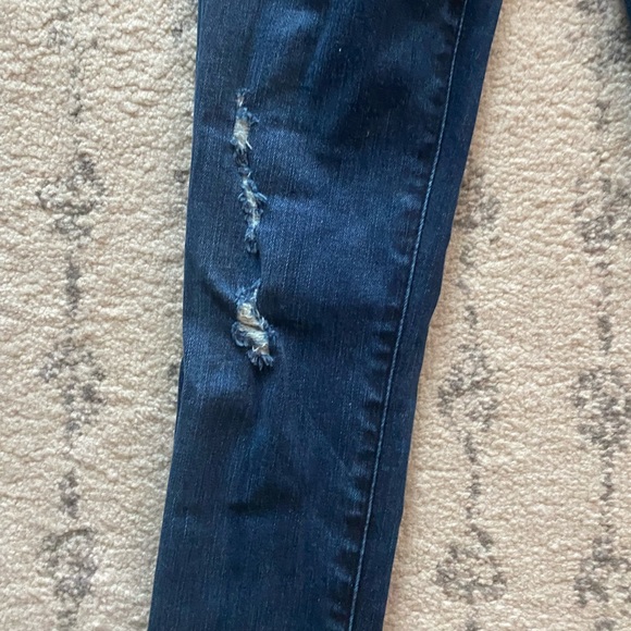 Abercrombie Skinny Jeans - Picture 4 of 5